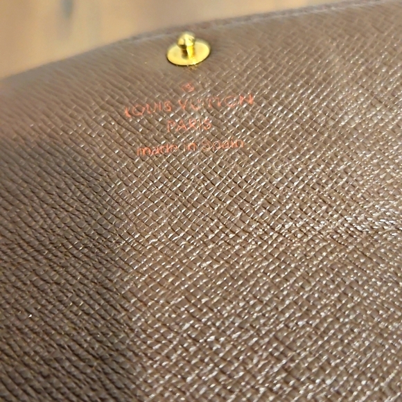 🌟 Louis Vuitton Damier Ebene Wallet - Picture 15 of 16